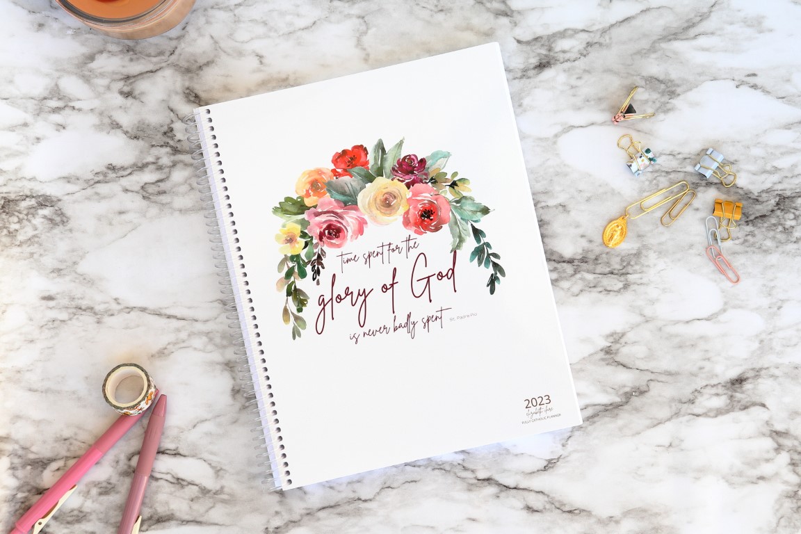 2023 Catholic Planner: Fully Catholic Edition - elizabeth clare