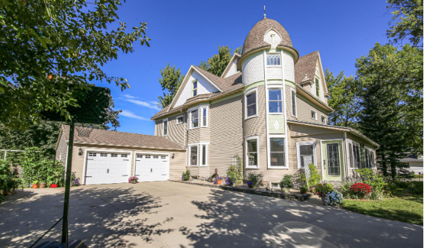 Tour our Home: 1901 Victorian